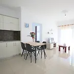 Elite Sea View Sarandë