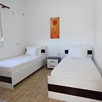 Elite Sea View * Sarandë