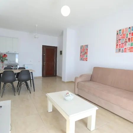 Elite Sea View Apartment
