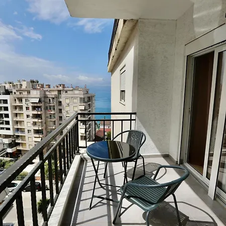 Elite Sea View *